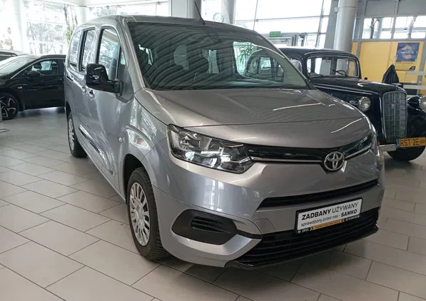 bełchatów Toyota Proace City Verso cena 106900 przebieg: 25658, rok produkcji 2022 z Bełchatów